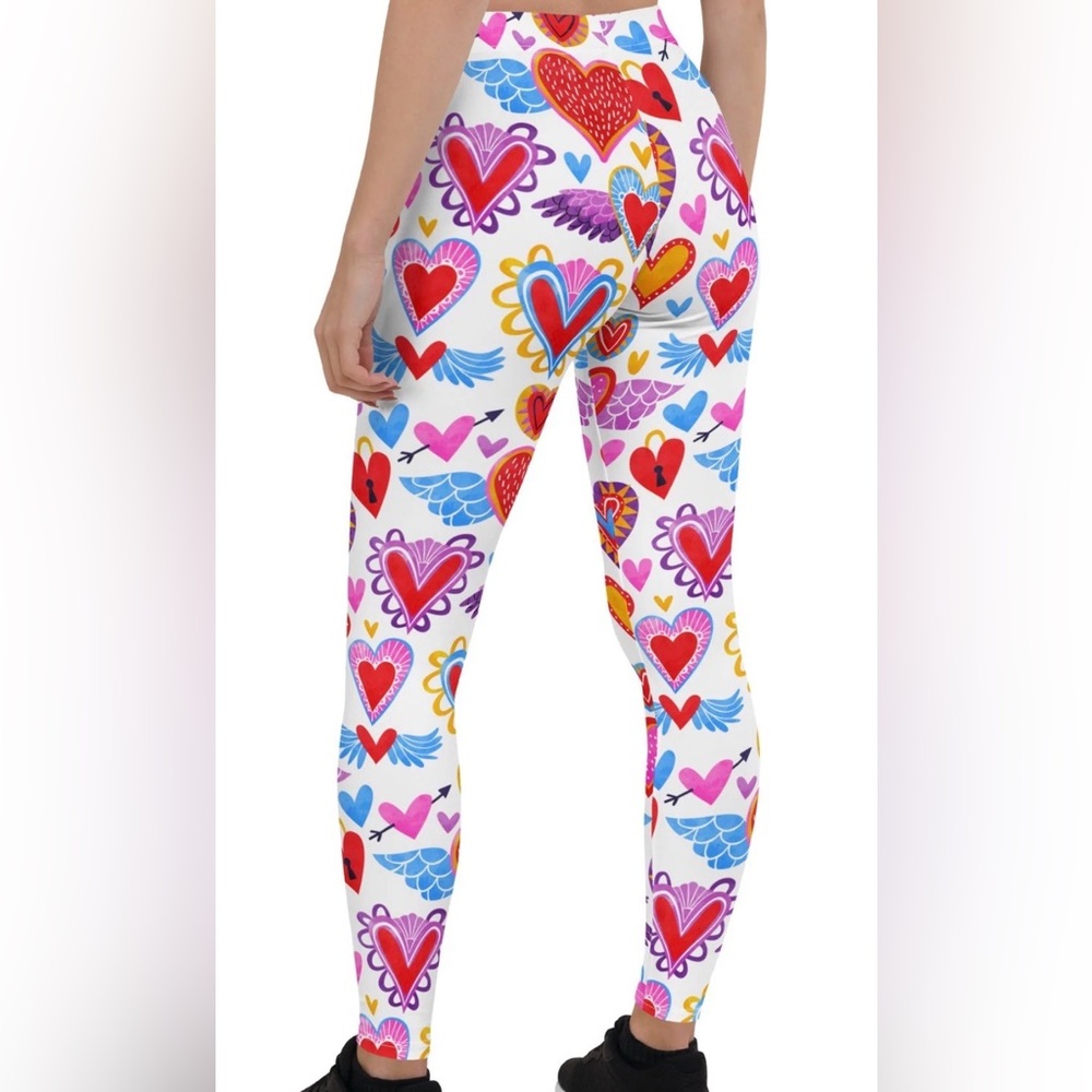 FiercePulse Athletic White & Multi-color Heart Print Workout Leggings Size M - Picture 2 of 8